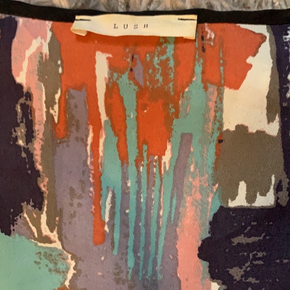 Lush hi low abstract dress - Picture 3 of 7